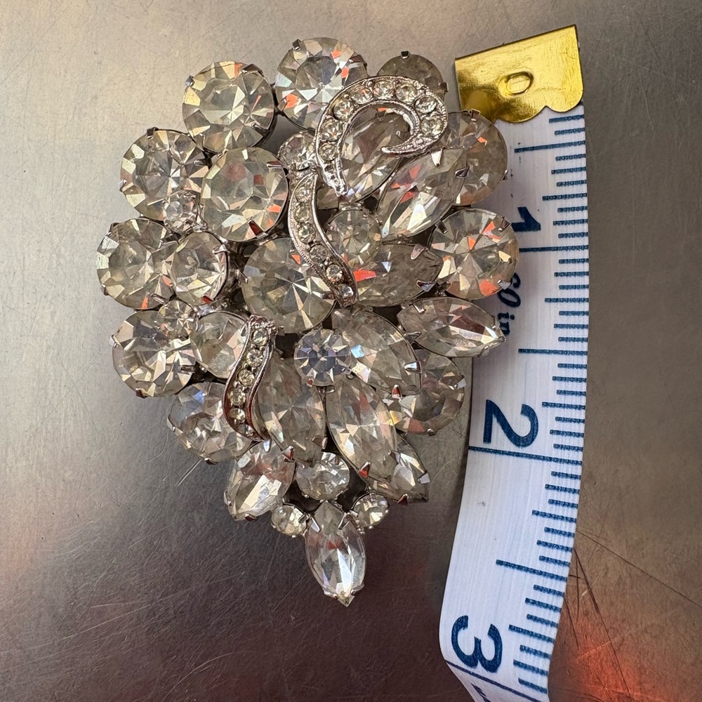 Elegant Crystal Brooch